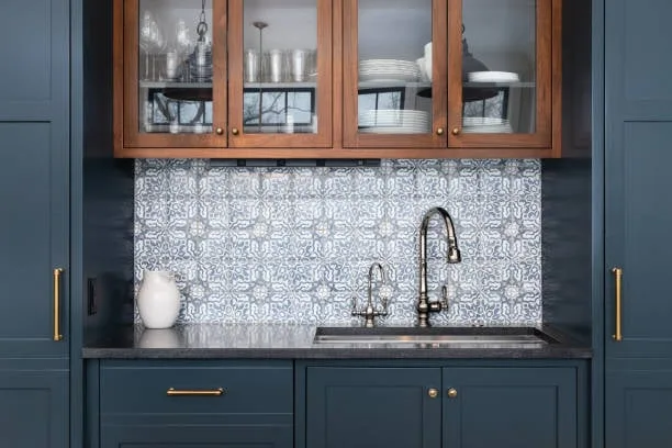 Choosing Your New Countertops: Marble vs. Granite